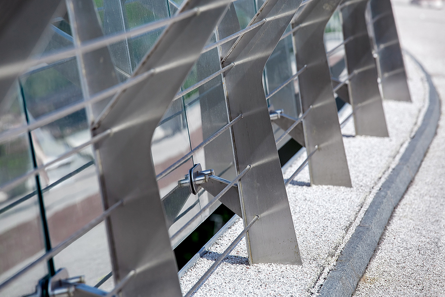 宇创扶栏配件保养秘籍 延长使用寿命的五大实用技巧